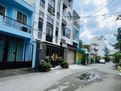 Q1 trần hưng đạo giá siêu hời 3.8x15m tiện xây mới 5 tầng, hẻm 2 ô tô đối diện bộ công an 0