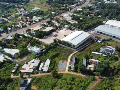 Chủ ngộp quá ngộp bán rẻ nữa giá lô đất mặt tiền ql13 vào 50m 1