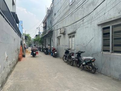 Đất ngang đỉnh 10m, thổ cư, dt 10 15m, đông thạnh 4 -2, hóc môn. tiện xây nhà biệt thự, sân vườn. 1