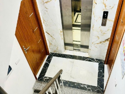 Bán nhà 7 tầng- 10 phòng khép kín 16,8 tỷ ngõ phố pháo đài láng 4