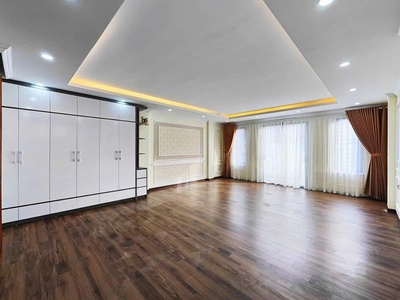 Cho thuê tòa nhà văn phòng 8 tầng thang máy Giải Phóng, Hai Bà Trưng 2