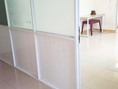 Cho thuê nhà 1t1l 1pn có nội thất hẻm xe tải đường 11 - linh xuân 4