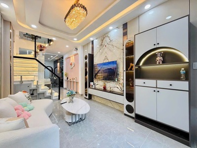 Bán Nhà Phố Đẹp Đường Phạm Văn Bạch, Phường 15, Quận Tân Bình 2