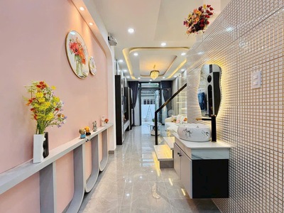 Bán Nhà Phố Đẹp Đường Phạm Văn Bạch, Phường 15, Quận Tân Bình 9