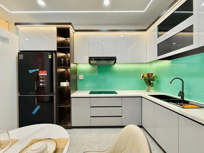 Bán Nhà Phố Đẹp Đường Phạm Văn Bạch, Phường 15, Quận Tân Bình 13