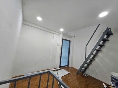 Cần ra gấp nhà shr hoàn công ngay tt hành chính quận 8 .   phạm thế hiển , 3 tầng , giá  820tr , 2