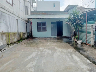 Nhà cấp 4 góc mặt tiền trạm điện hòn nghê vĩnh ngọc 1