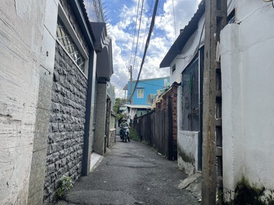 Nhà 2 tầng 68m2, đường 13, linh chiểu thủ đức, 4.5tỷ. 0