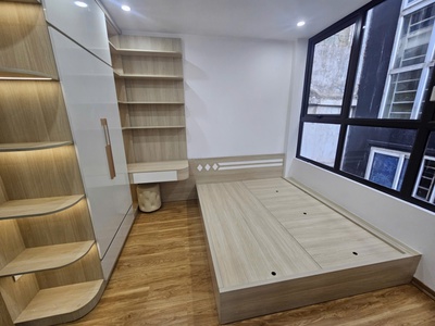 Phú diễn, ô tô, dt 58m2, mt4.5m, 5tầng giá 7x tỷ 1