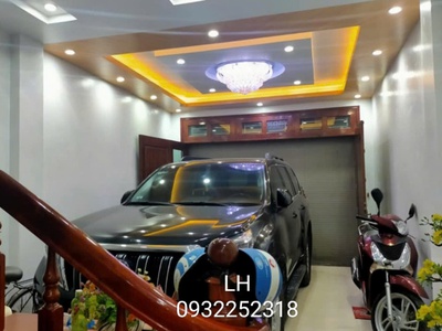 Chủ cần tiền bán rẻ nhà bát khối ,gara, ngõ ô tô thông ,6 tầng ,giá chỉ hơn 7 tỷ 1