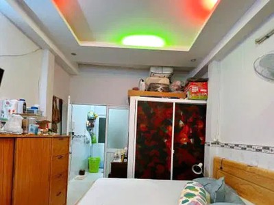 5,5tỷ - 39,2m2 3,5x12 : bán nhà chính chủ, cách mặt tiền 1 căn đường Đoàn Văn Bơ, Quận 4 5