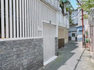 5,5tỷ - 39,2m2 3,5x12 : bán nhà chính chủ, cách mặt tiền 1 căn đường Đoàn Văn Bơ, Quận 4 1