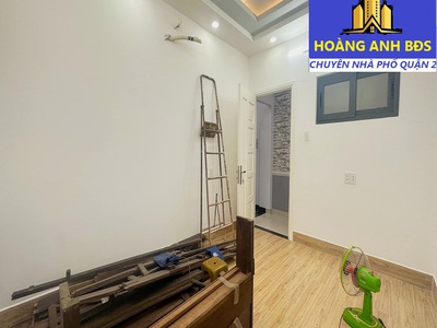 Bán nhà mặt phố đường ô tô thông  Chỉ 5 ty  NN  Đường Nguyễn Duy Trinh, quận 2   2 tầng 3 pn 2 wc  7 3