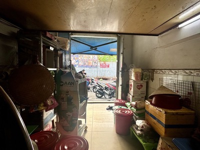 Bán nhà mặt tiền an dương vương, phường 13, quận 6.dt 17m2 x 3 tầng  3 x 6.15 . giá 3 tỷ tl. 2