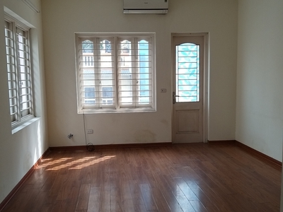 Cho thuê nguyên căn biệt thự mễ trì thượng, 4 tầng, làm văn phòng, trung tâm đào tạo 1