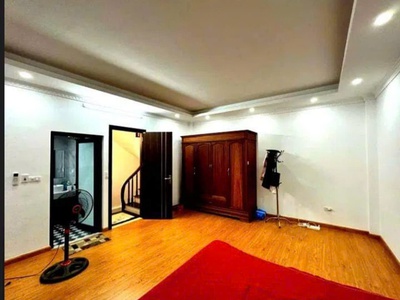 Trung tâm quận - giáp ranh q. hai bà trưng - ngay vành đai 2 và 2,5 - gần times city - nhà mới ở 2