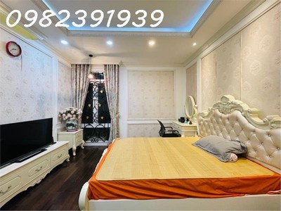 Khuất duy tiến lô góc - phân lô - ô tô đỗ - 40m 3,4 tỷ 2