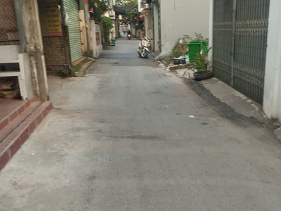 Gia đình cần bán mảnh đất tổ 15 yên nghĩa 45m2 cách 1 nhà ô tô đỗ cửa giá 2,55 tỷ 0