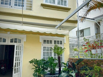 Homestay nằm trung tâm đà lạt, gần bến xe thành bưởi. 1