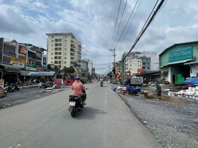 Khu đất mặt tiền, trung tâm phường 6 quận gò vấp. 0