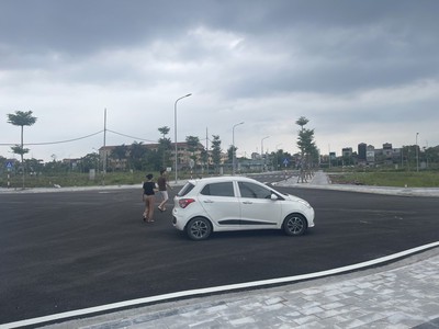 Bán đất phường hoàng diệu, ngõ ô tô, khu vực đông dân cư, nhiều tiện ích, 0