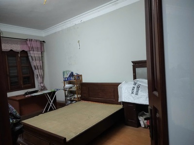 B.nhà nguyễn khoái - hoàng mai, dt100m2, mt 8m, 4tầng   t.hầm, giá 18.5tỷ 0