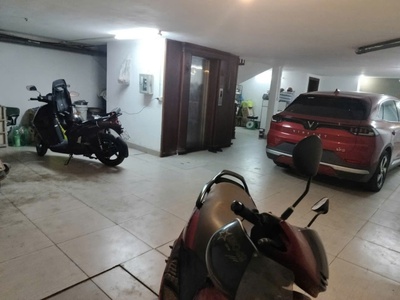 B.nhà nguyễn khoái - hoàng mai, dt100m2, mt 8m, 4tầng   t.hầm, giá 18.5tỷ 1