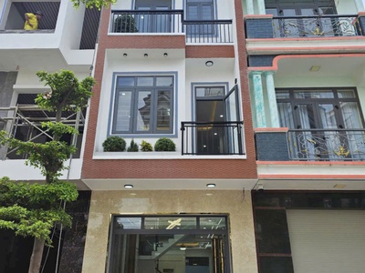 Cắt lỗ hơn 500 tr nhà 2 tầng 1 sân thượng gần AEONE Thuận An 0