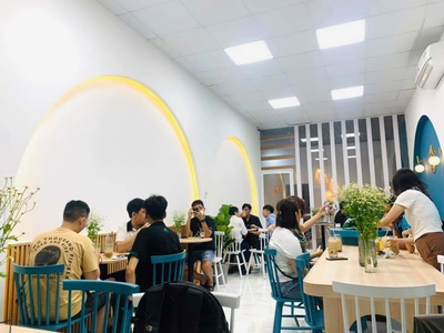 Chính chủ sang nhượng quán cà phê thiết kế hiện đại, vị trí đắc địa quận tân bình 2