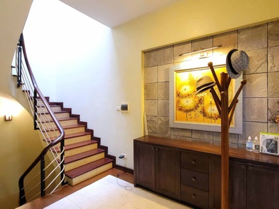 Mặt ngõ, ô tô tránh, kinh doanh  bán nhà phố trần quang diệu, đống đa, 75m, mt 7,5m 1