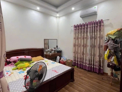 Bán căn 3.5 tầng ngõ phố Nguyễn Thị Duệ, ph Thanh Bình, TP HD, 57m2, mt 4.3m, ngõ thoáng 3