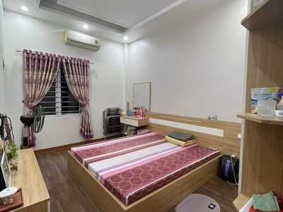 Bán căn 3.5 tầng ngõ phố Nguyễn Thị Duệ, ph Thanh Bình, TP HD, 57m2, mt 4.3m, ngõ thoáng 6