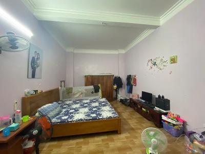 Bán Đất tặng Nhà 2 tầng độc lập sân cổng riêng đường Nguyễn Văn Hới 2