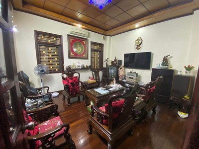 Bán nhà Mặt Đường Đình Đông, có vỉa hè vị trí đẹp 0