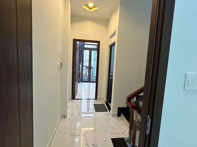 Bán nhà mới 100, quận Tân Phú, gần trường Lê Anh Xuân, 4.2x13, 3 tầng, nhỉnh 6tỷ 1