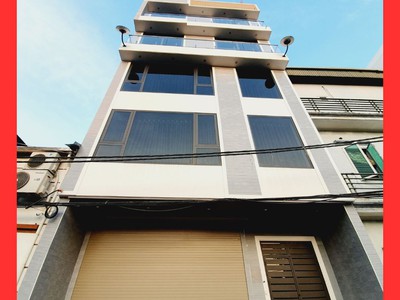 Gấp gấp  bán nhà cổ linh - ô tô tránh kinh doanh chỉ 6 tỷ hơn - 35m2 6t 5.8m - 6 phút aeon 0
