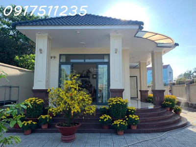 Biệt thự góc 2 mt sông đồng nai cách tt q1 chỉ 30km, nhà mới đẹp ở ngay, dt 395m2 có 250m2 thổ cư 0