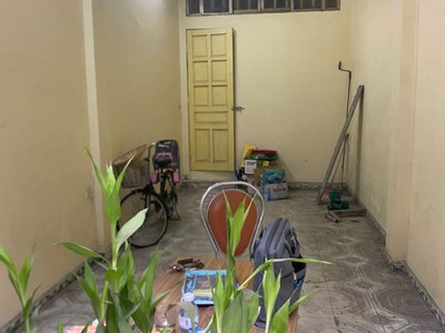 Chính chủ cho thuê cửa hàng mặt phố số 33 háng cháo 1