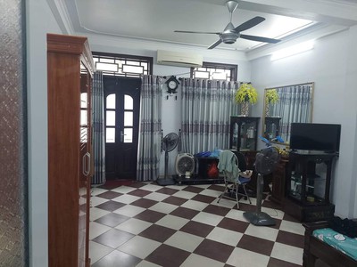 Tòa nhà văn phòng, mặt phố sầm uất, phường quang trung, thái bình. giấy phép xây dựng đầy đủ, phòng 2
