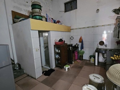 Bán đất tặng nhà 2 tầng cũ đường hoàng văn thái, tổ 13, phường trần lãm , tp thái bình 2