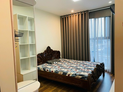 Bán nhanh căn 2n goldmark vip nhất tòa r2 1