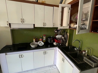 Nhà xây chắc chắn- ngõ ô tô nhỏ - căn góc - thoáng 2