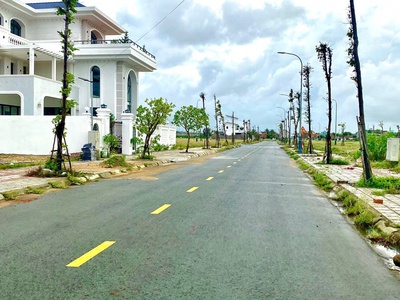 Khu biệt thự ven sông nam tuy hòa, giá thấp hơn thị trường chỉ 18,7tr/m2, sổ chuẩn, sang tên ngay 1