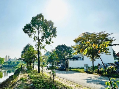 Bán 230m2  10x23m  thổ cư toàn bộ đối diện cánh đồng diều thủ đức, cách ngã tư bình phước 2km 2