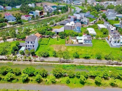 Bán 230m2  10x23m  thổ cư toàn bộ đối diện cánh đồng diều thủ đức, cách ngã tư bình phước 2km 3