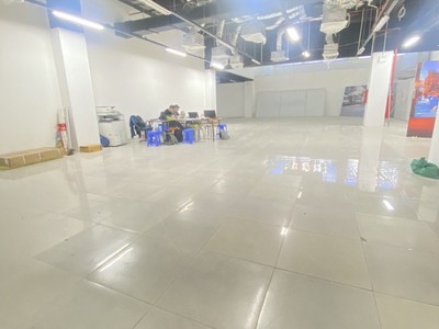 Cho thuê mặt bằng chân đế 5,000m giá rẻ tại chân đế tòa Mipec 299 Tây Sơn, Đống Đa,Hà Nội 1