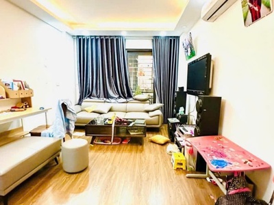 Bán gấp nhà Võ Chí Công, Cầu Giấy 30m x 5T -  giá 6.6 tỷ, nhà đẹp, 2 thoáng, gần ô tô 1
