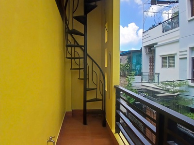 Bán nhà hẻm 116 tân mỹ, quận 7. góc 2 mặt tiền hẻm xe hơi. dt: 5,5 x 16m, 2 lầu 17