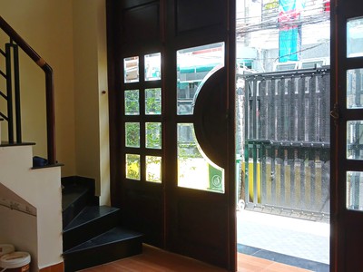 Bán nhà hẻm 116 tân mỹ, quận 7. góc 2 mặt tiền hẻm xe hơi. dt: 5,5 x 16m, 2 lầu 1