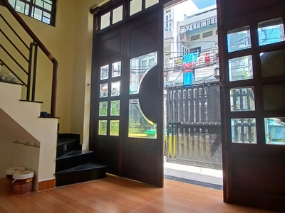 Bán nhà hẻm 116 tân mỹ, quận 7. góc 2 mặt tiền hẻm xe hơi. dt: 5,5 x 16m, 2 lầu 2